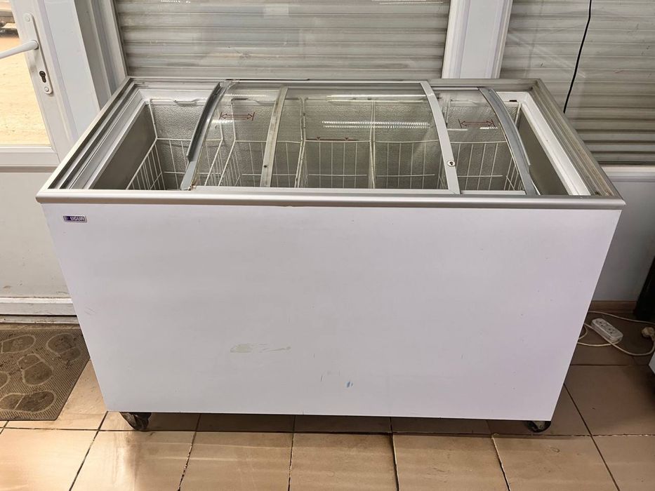 Продам торгівельне обладнання