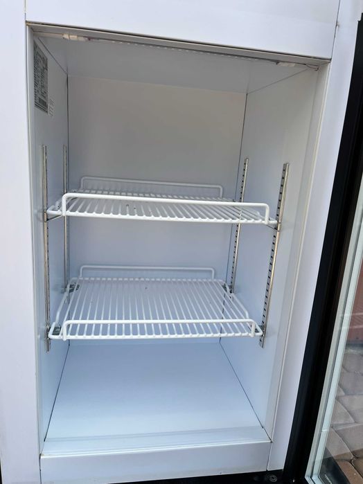 Lodówko zamrażarka przeszklona Ben&Jerry's witryna chłodnicza