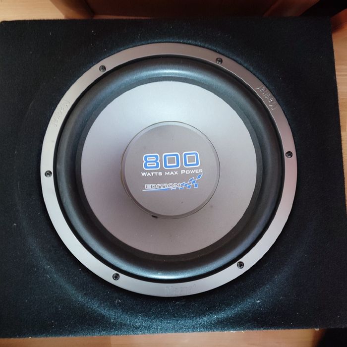 Skrzynia basowa 800w i wzmacniacz magnat