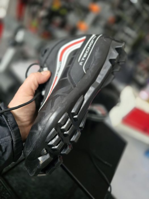 Buty biegowe 40 r.biegówki Sns profil bardzo zadbane mało co  używane