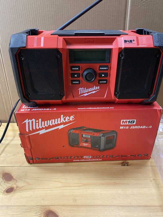 Radio  budowlane  Milwaukee M18 DAB+