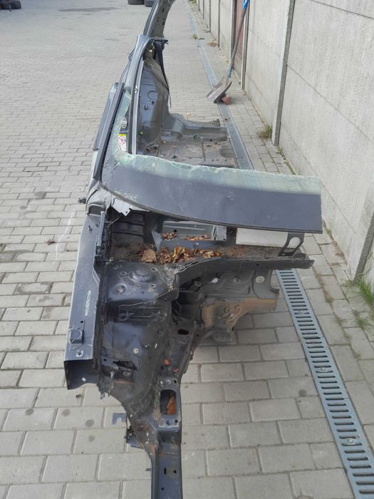 Tiguan 5na prog slupek blotnik cwiartka prawa