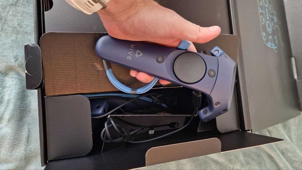 Virtual Reality Vive pro 2 full kit