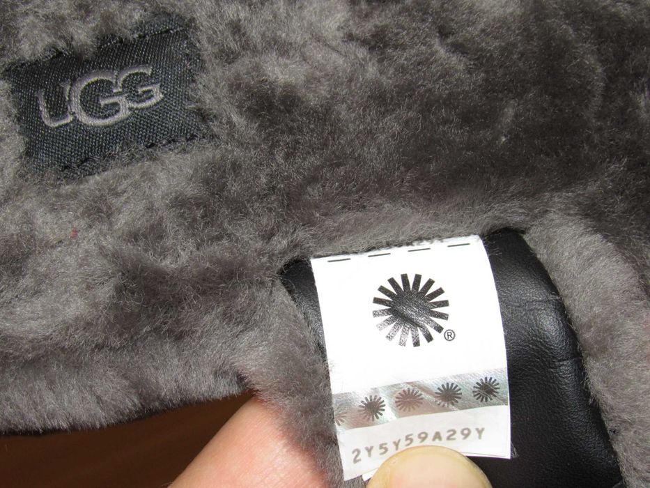 Шльопанці UGG Fuzz Yeah Slippers; EUR-38; ус-ка: 24см