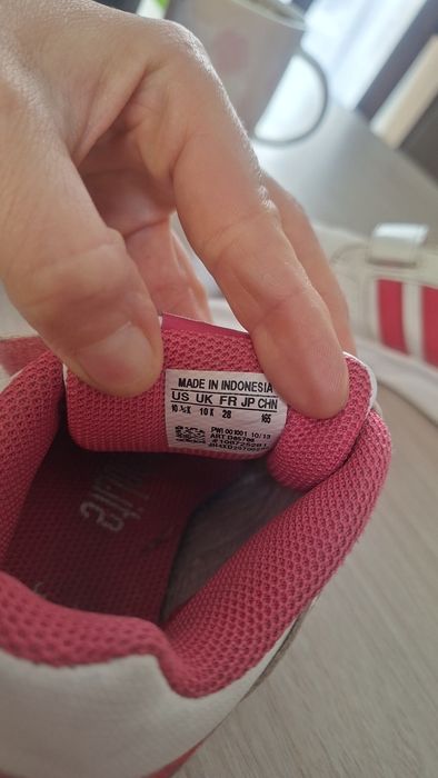 Buty dla dziewczynki