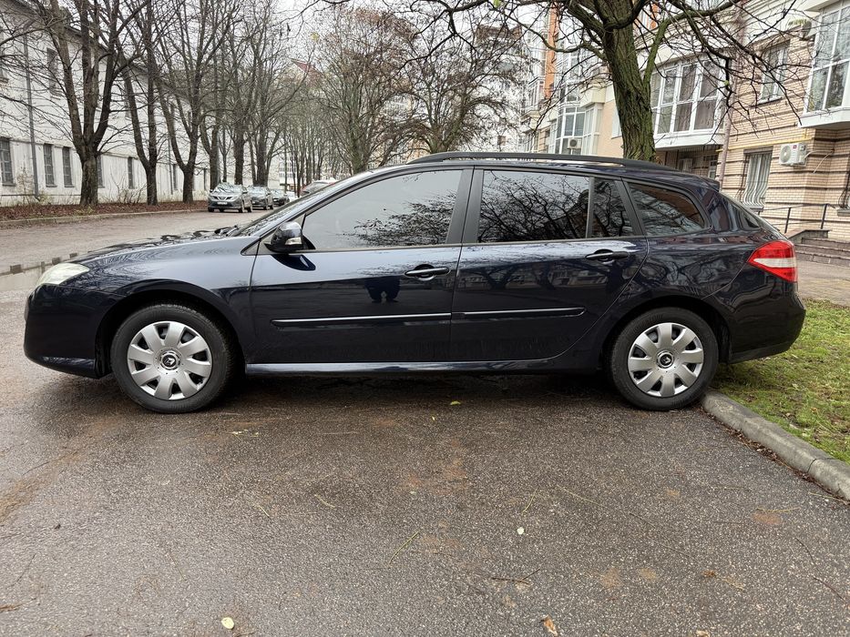 Продам Рено Лагуна