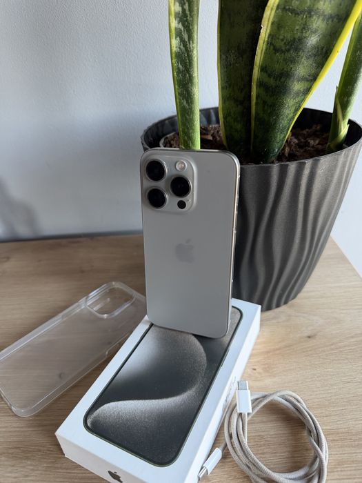 Iphone 15 pro 128gb 88% kondycji - 100% sprawny - stan bardzo dobry