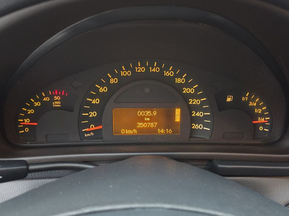 Mercedes C220 Cdi,  Avantgarde,  Automático