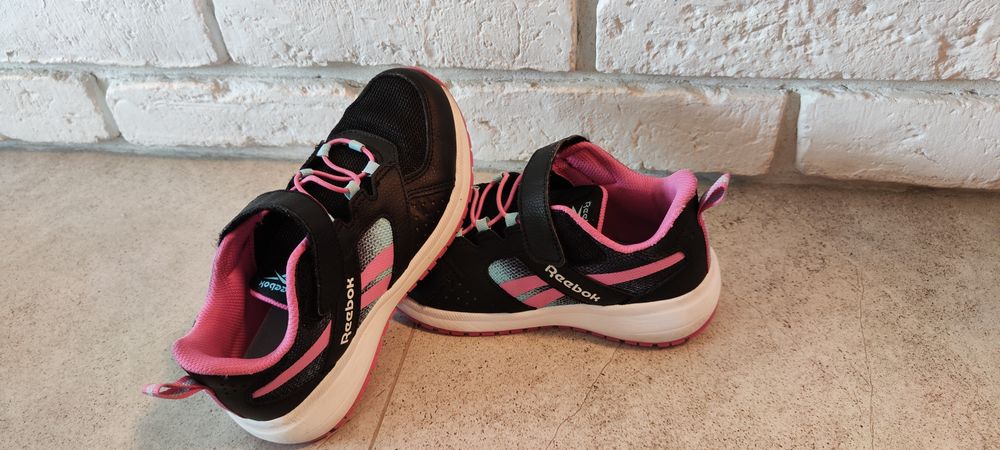 Reebok Buty dziecięce do biegania 34 Road Supreme G57457