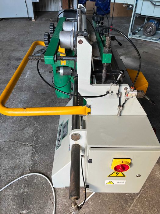 Frezarka do połączeń szuflad OMEC 750