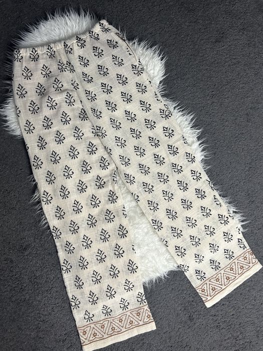 Nowe piękne lekkie spodnie Boho rozmiar S haft haftowane Zara