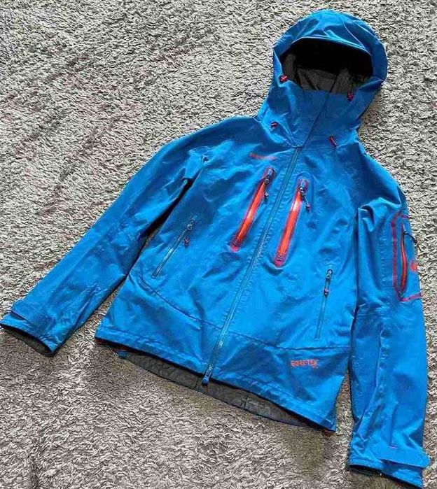 Mammut eiger extreme nordwand advanced hs куртка с капюшоном дождевик