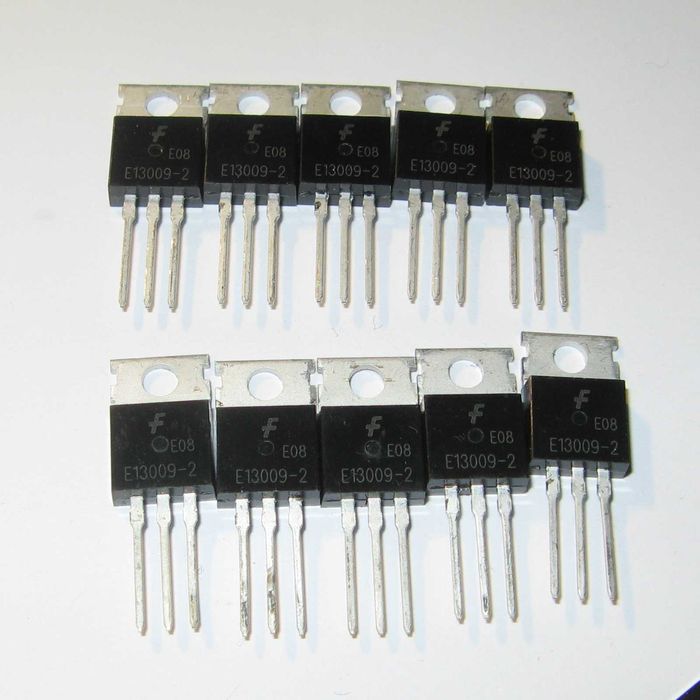 Транзистор J13009-2 (або E13009-2)