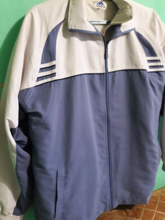 Куртка олімпійка високої якості  adidas оригінал Нова!