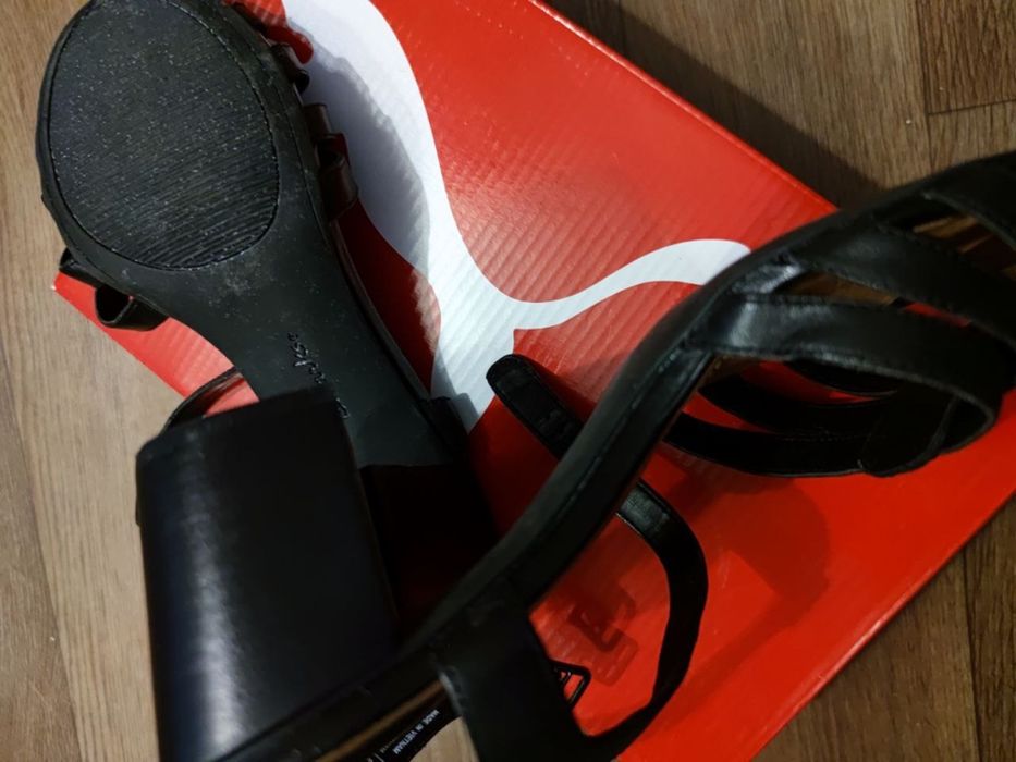 Босоножки Clarks 41