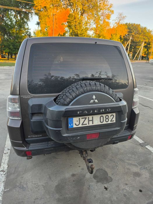 Легковий автомобіль