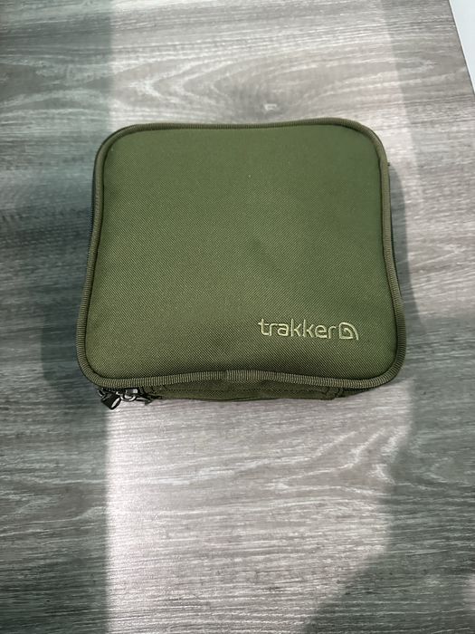 Torba piórnik na Trakker na akcesoria karpiowe i feederowe oraz do metody