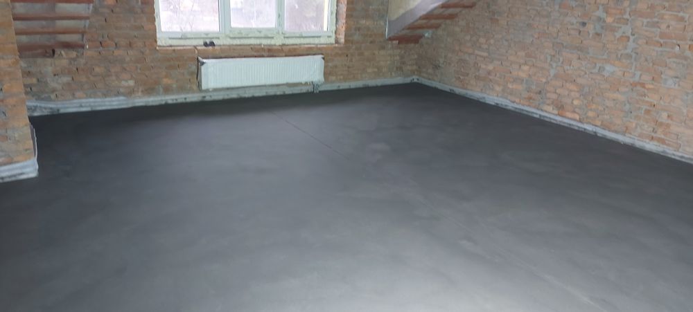 Заливка пола,стяжка пола,машинная стяжка пола на тёплый пол