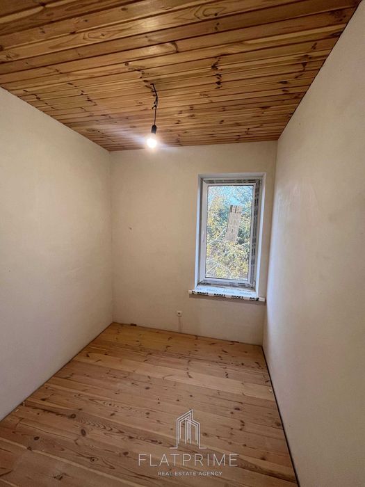 Продам будинок 240м² з майже завершеним ремонтом 20 сотих землі Без комісії