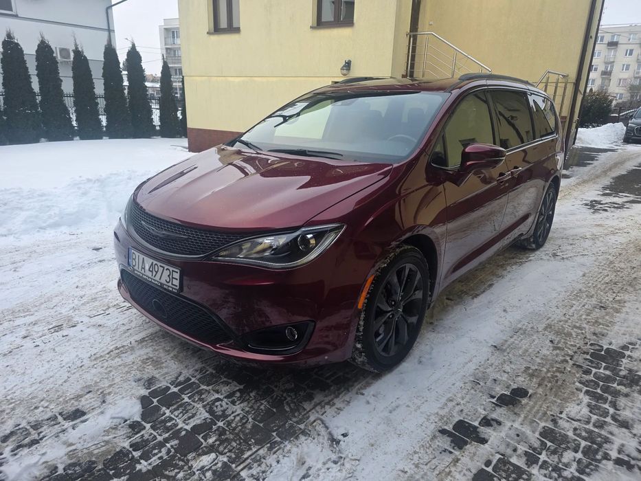 Chrysler Pacifica Limited S 2019 rok FV23%