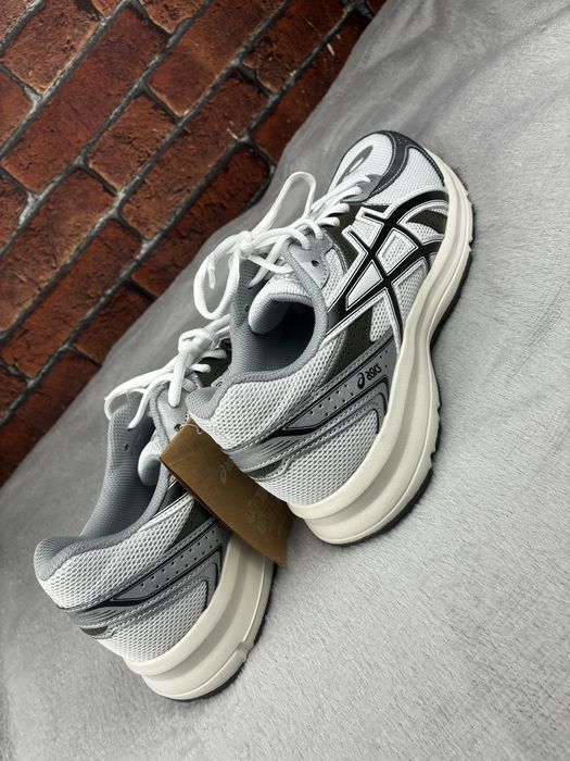 asics jog 100s white/black coffee