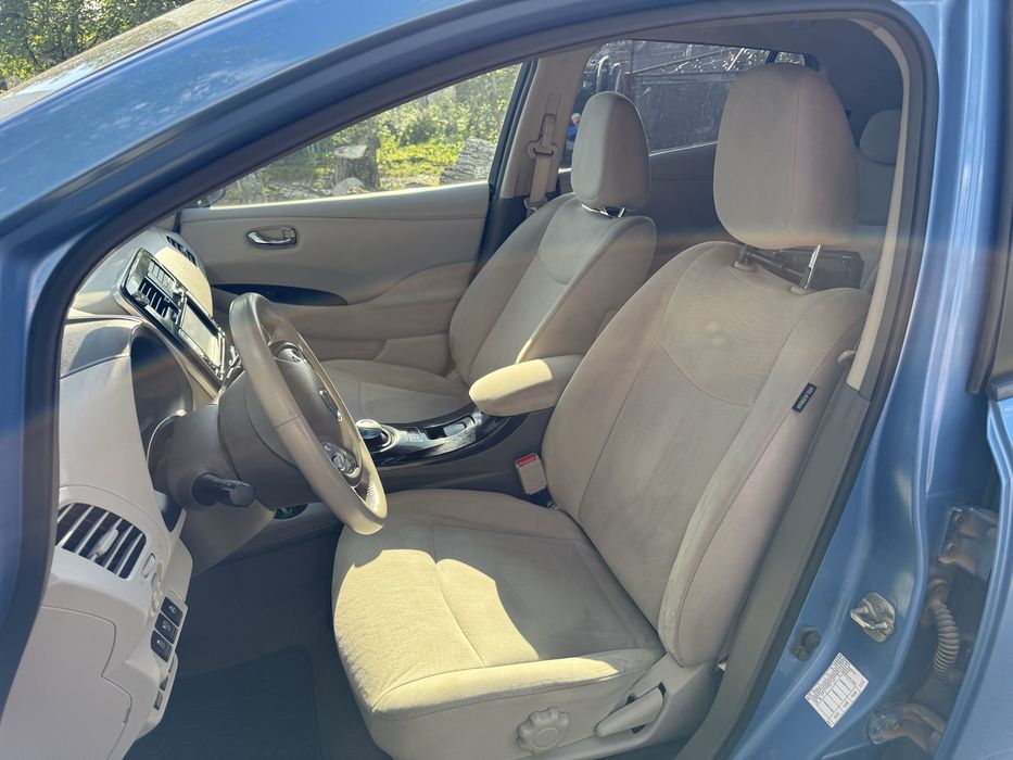 Nissan Leaf 2012