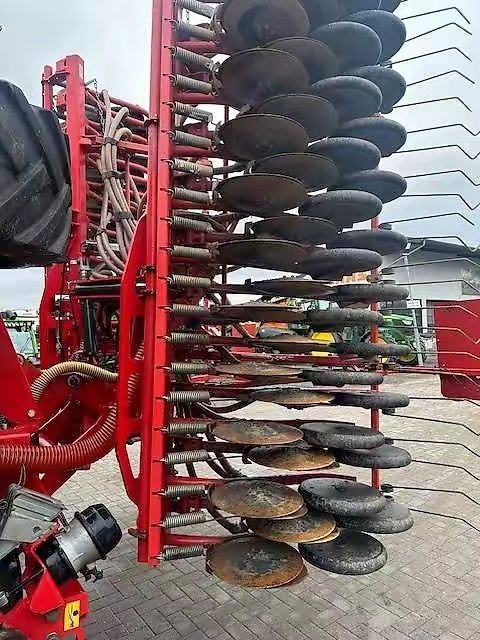 Zestaw uprawowo siewny Kverneland u-drill 6000