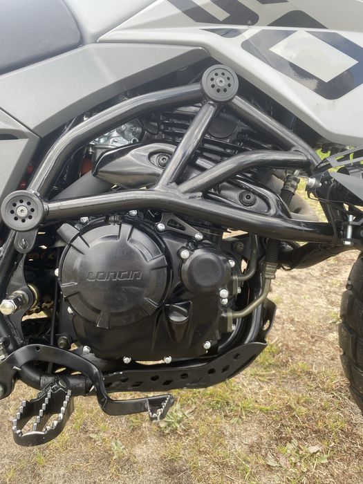 Мотоцкел текен 250