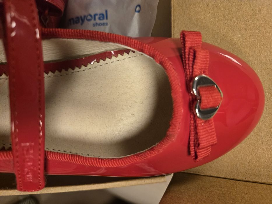 Mayoral pantofelki czerwone lakierowane