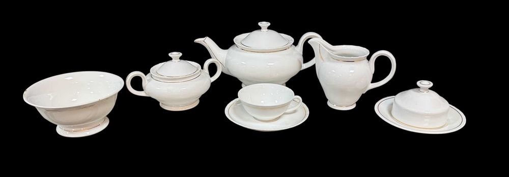 Serviço de chá,para dez pessoas, em porcelana da Vista Alegre