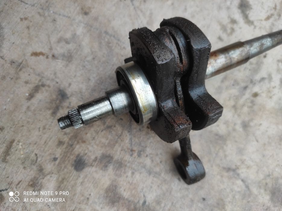 Oryginalny wał Romet 023 motorynka ogar kadet 15.89