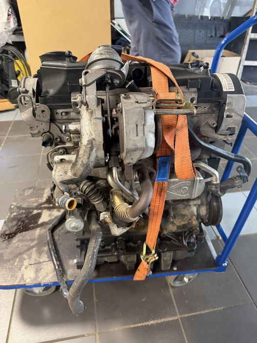 Silnik uszkodzony cfg audi a3 8p 2.0 tdi 170km