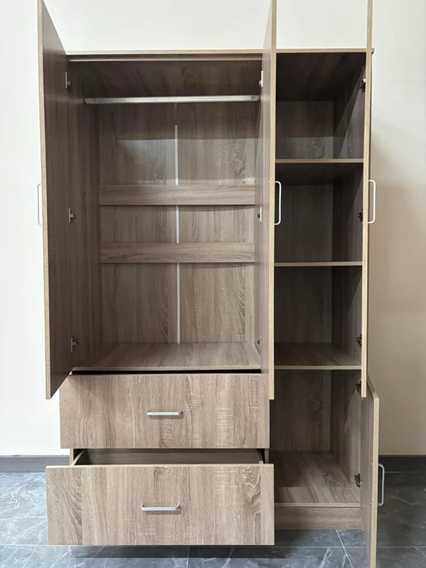 Guarda-roupa de 3 portas com espelho. Novo na caixa - Entrega gratuita ao domicílio.