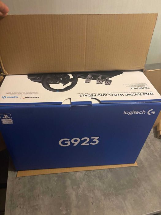 Volante Logitech G923 Racing Wheel + Pedais