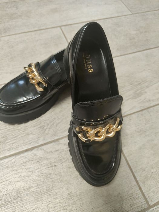 Лоферы Guess оригинал, размер 10 м