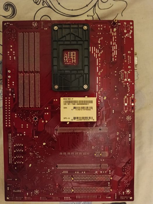 Материнські плати плата MSI K9A2 CF-F. Та ASUS J1800I-C.