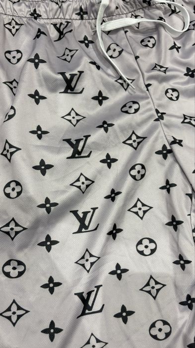 Spodenki Louis Vuitton