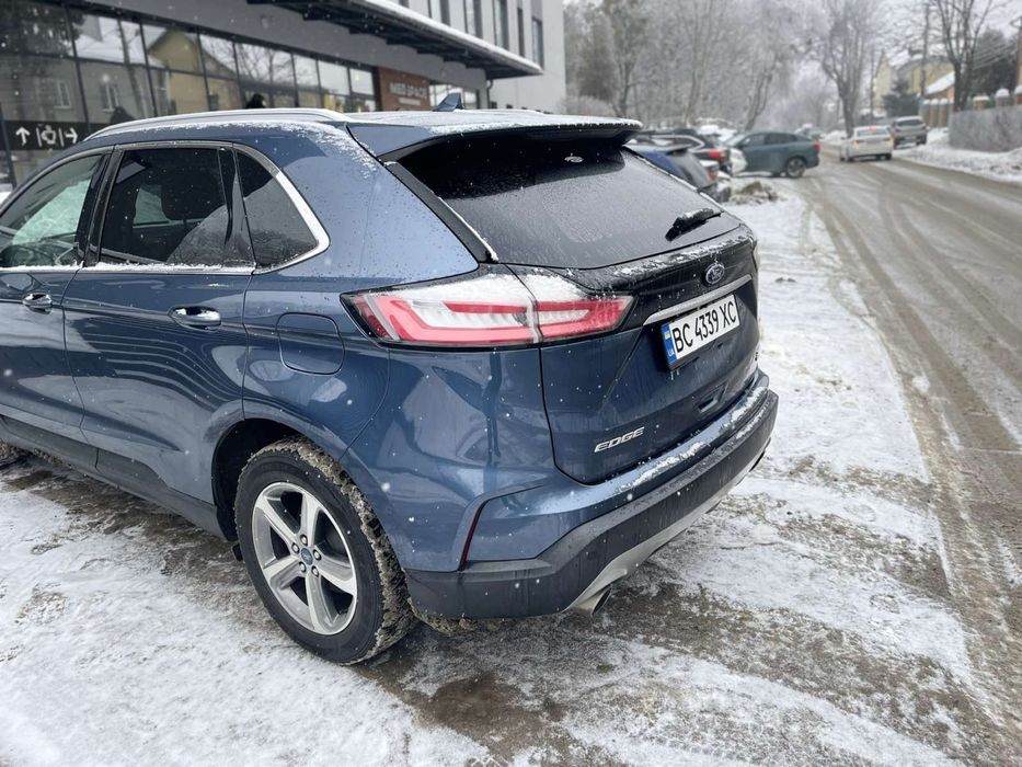 Форд едж 2019 машина в ідеальному стані все зроблено як для себе . …