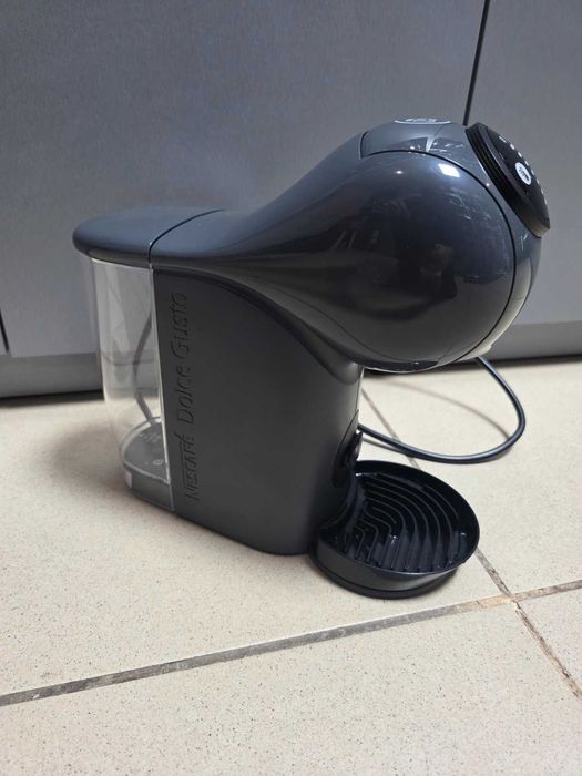 Кавомашина капсульна NESCAFÉ Dolce Gusto Genio S від KRUPS KP243B НОВА