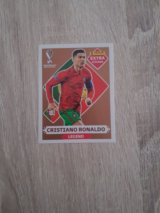 Cristiano ronaldo legend bronze mundial 2022