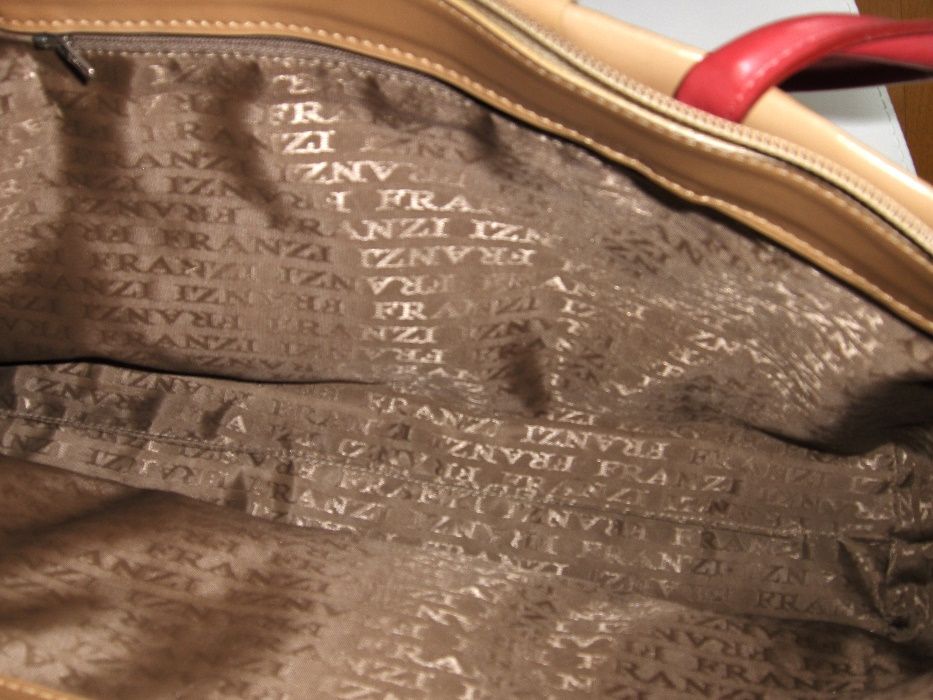 Bolsa em pele feminina em Excelente estado