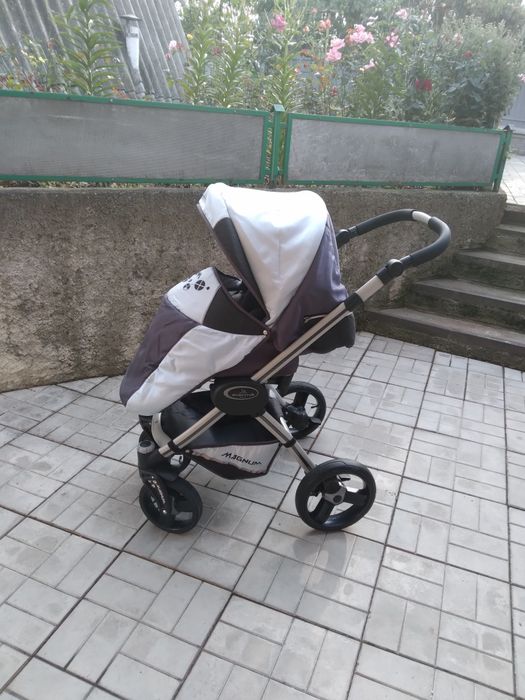 Продам детскую коляску