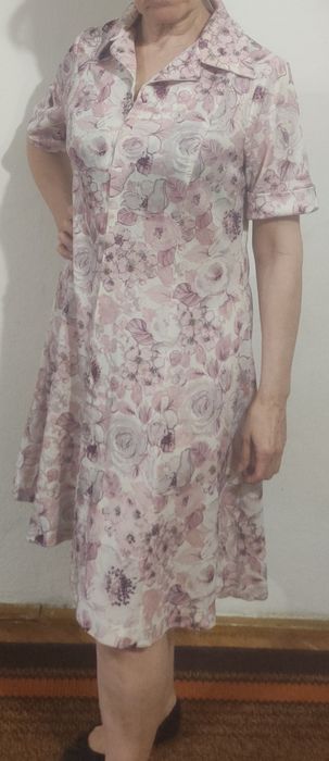 Sukienka w kwiaty L