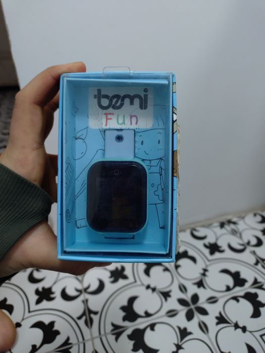Дитячий смарт-годинник Bemi Fun (Blue) — надійний гаджет для зв'язку