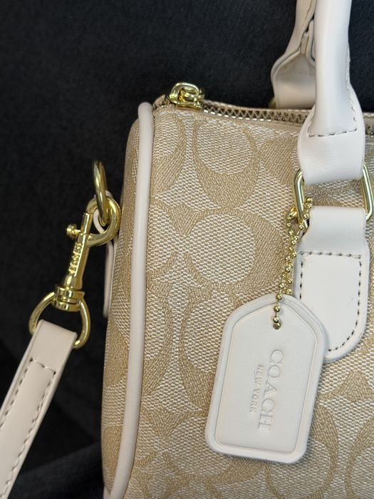 Сумка Coach Mini Rowan
