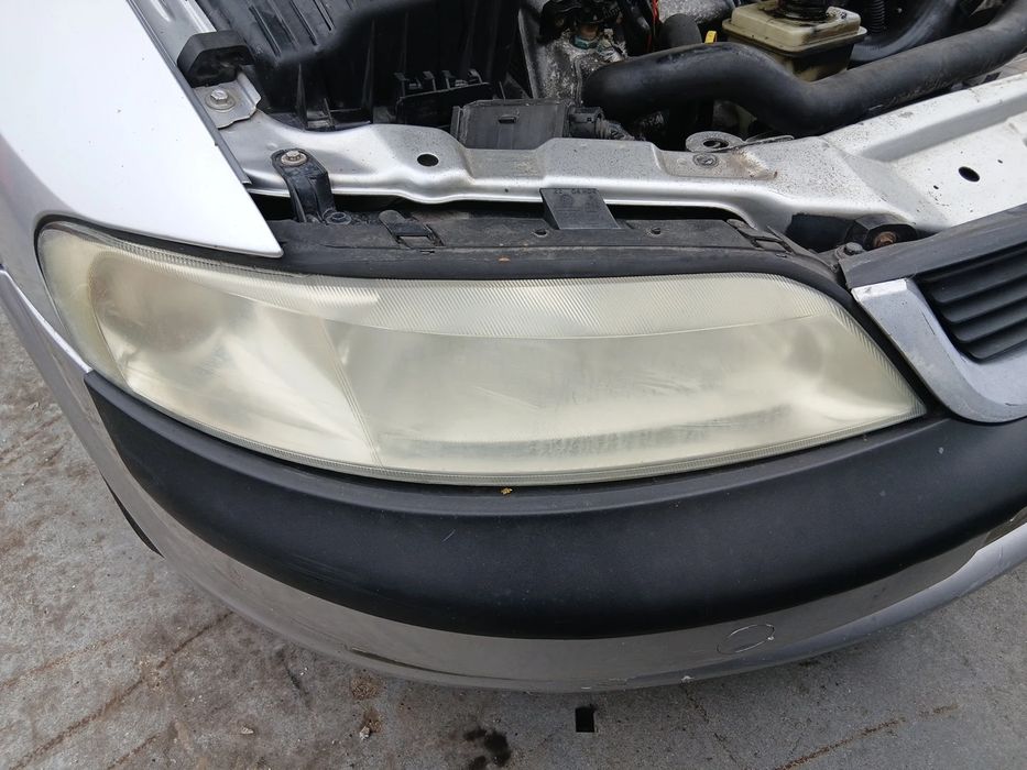 Ótica / farol direita OPEL Vectra B (36_)
