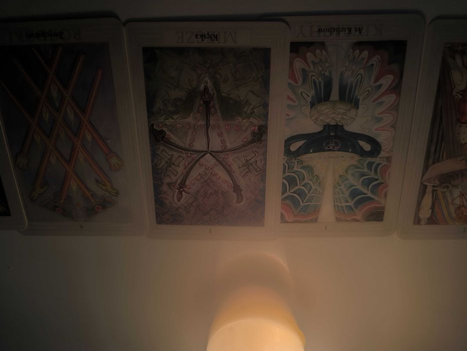 Tarot, jasnowidzenie, wróżby, medium