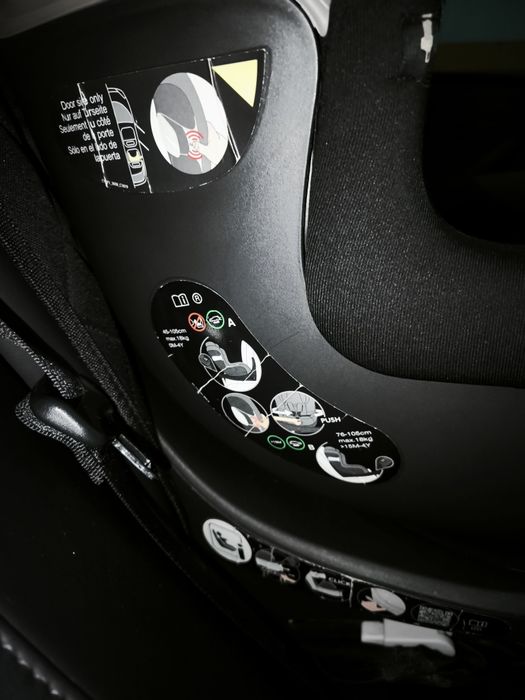 Cadeira 360° Cybex Sirona S