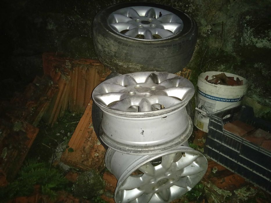 Jantes de carro MG Rover.