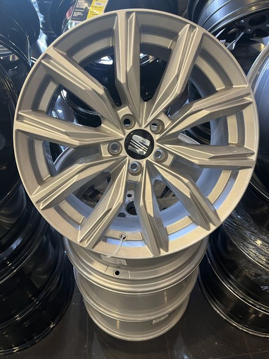 Jantes novas 17 Seat  5x100 vw polo gti audi A1